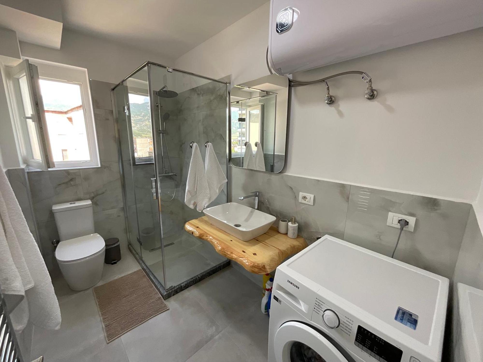 Spring Apartment In Përmet Екстериор снимка